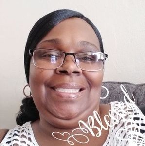 Meet your Posher, Valerie